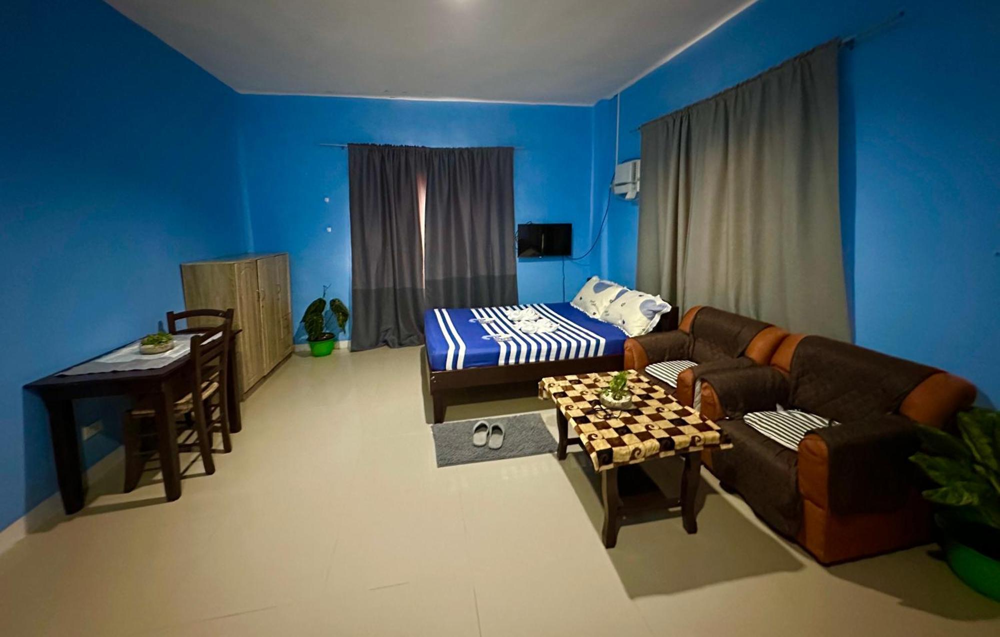 Rozay Travellers Inn Kabankalan Exteriör bild